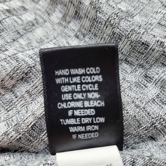 Torrid Trapeze Dress Size 2 2X Silver Metallic Shimmer Ribbed Knit 3/4 Sleeve - Picture 8 of 13